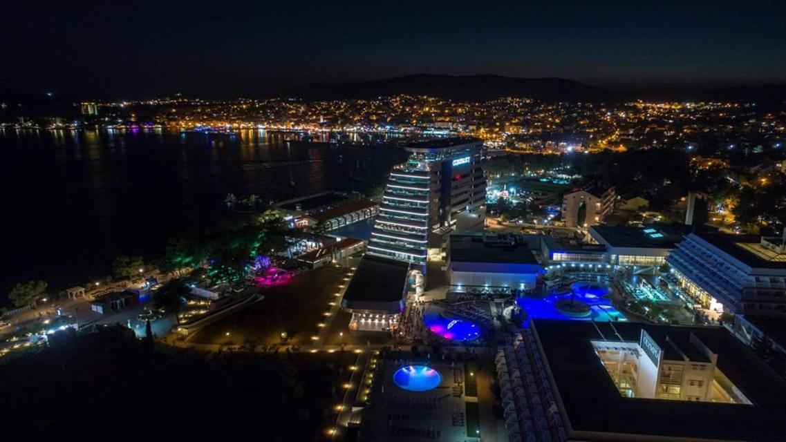 Apartments Milena Vodice Exteriör bild